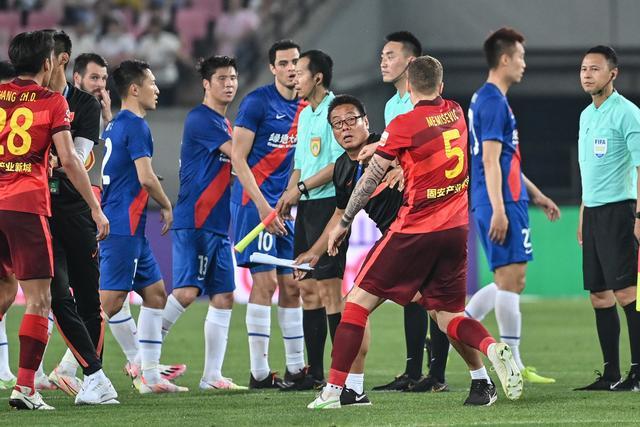 记者：因凡蒂诺想当联合国秘书长 现目标连任FIFA主席至2034年